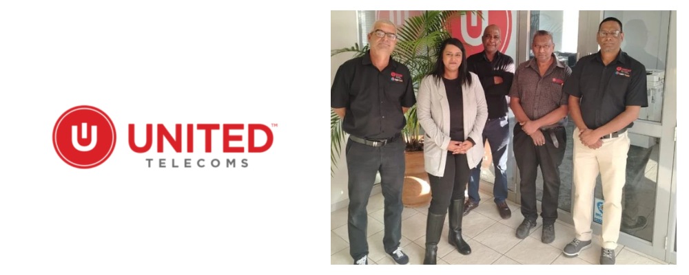 United Telecoms business fibre specialists standing infornt of their Durban office